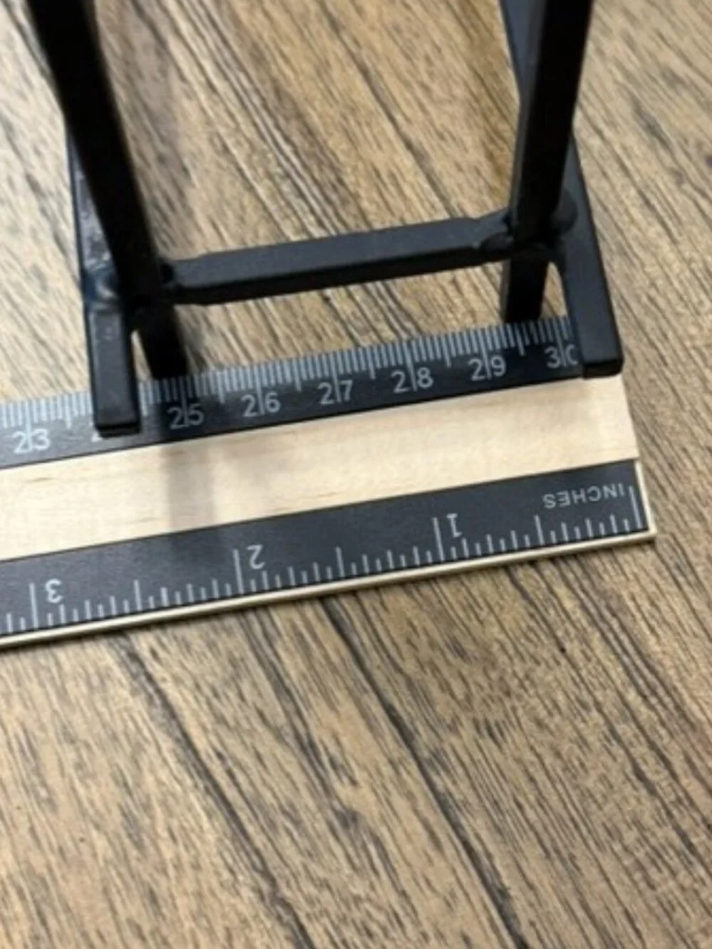 Modern Minimalist Iron Candle Holder Centerpiece